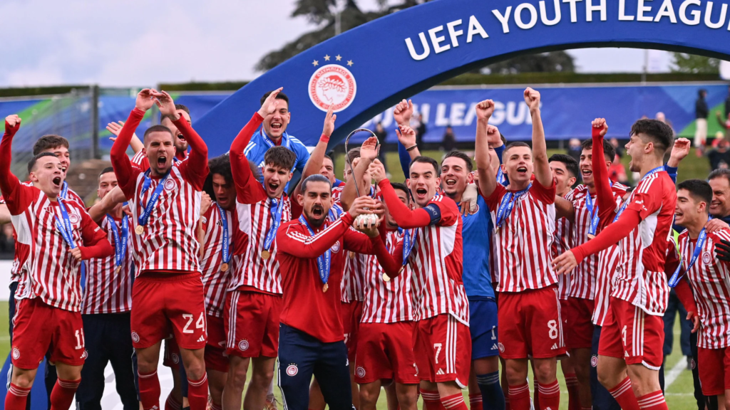 Olympiacos, campeão da Youth League