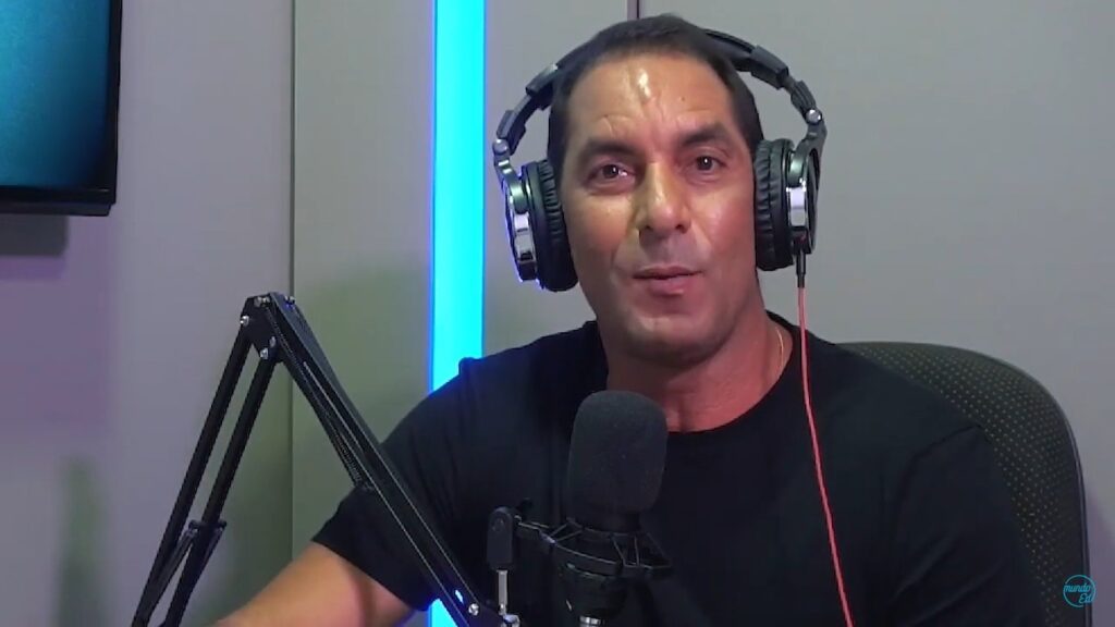 Edmundo fala em seu podcast sobre passagem no Flamengo