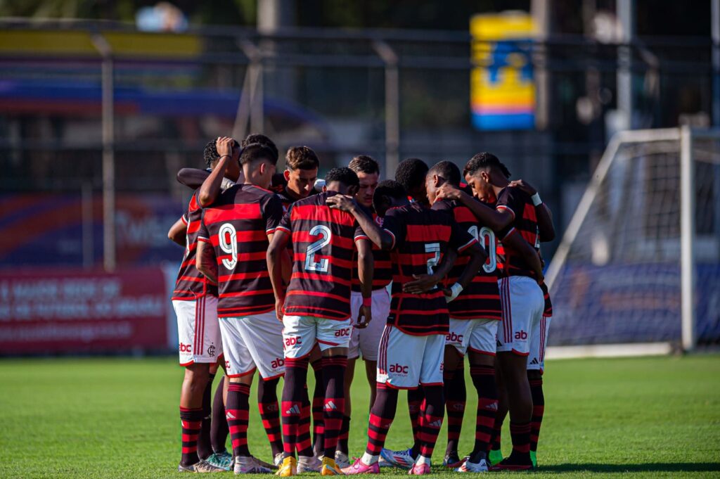 Flamengo Sub-20 é derrotado e agora precisa superar Vasco fora