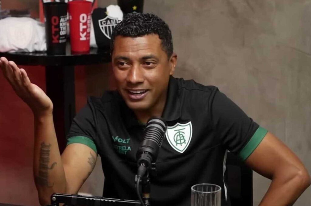 Kleberson, campeão com o Flamngo em 2009, em entrevista ao Charla Podcast; ex-meia falou sobre equipe de 2019