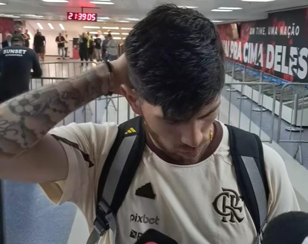 ‘O torcedor tem que entender’, dispara Rossi após derrota do Flamengo