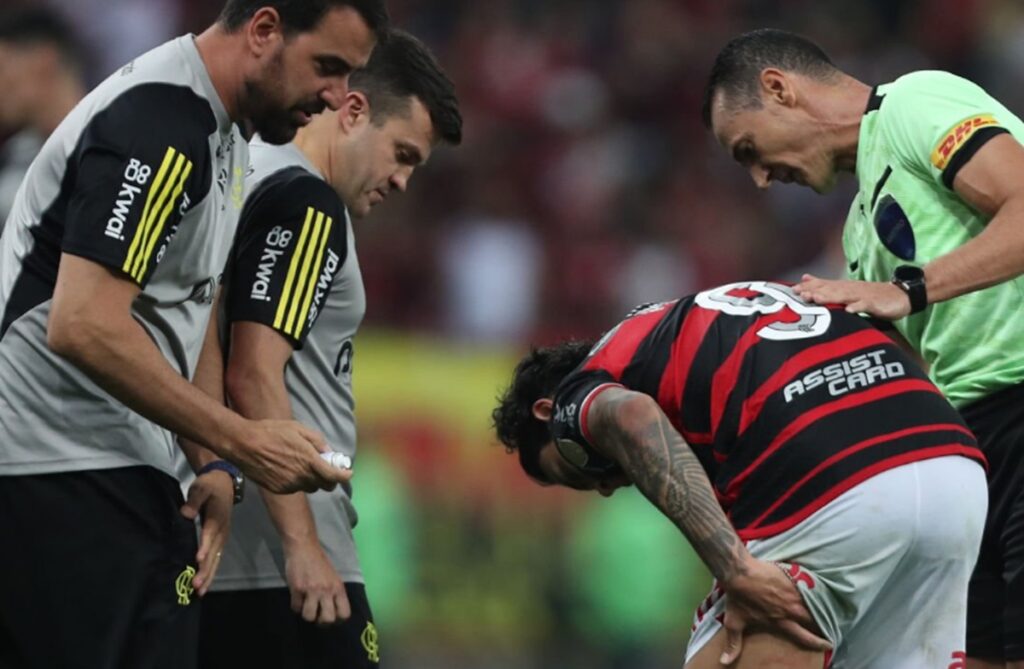 Fisioterapeuta lista motivos de frequentes lesões no Flamengo