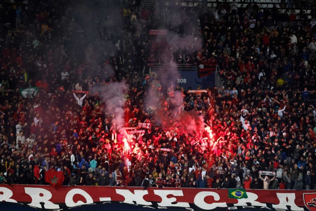 Torcida do Flamengo no jogo das semis do Mundial de 2022