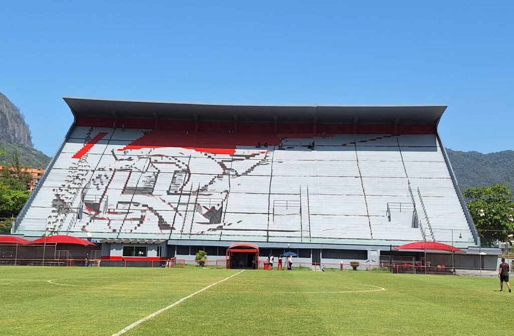 Nova pintura do Estádio da Gávea; Flamengo iniciou obras recentemente