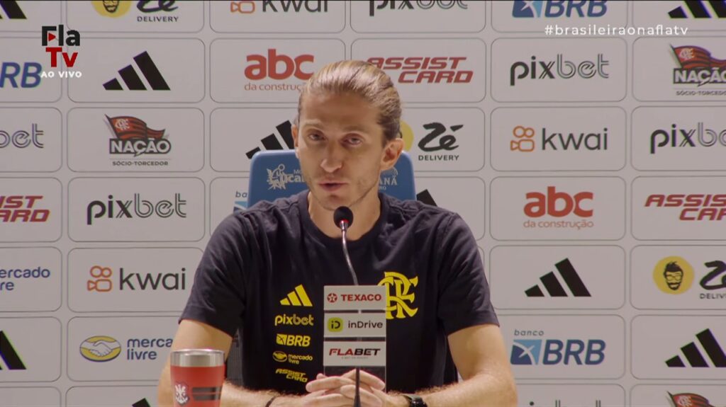 Filipe Luís, técnico do Flamengo, em entrevista coletiva.