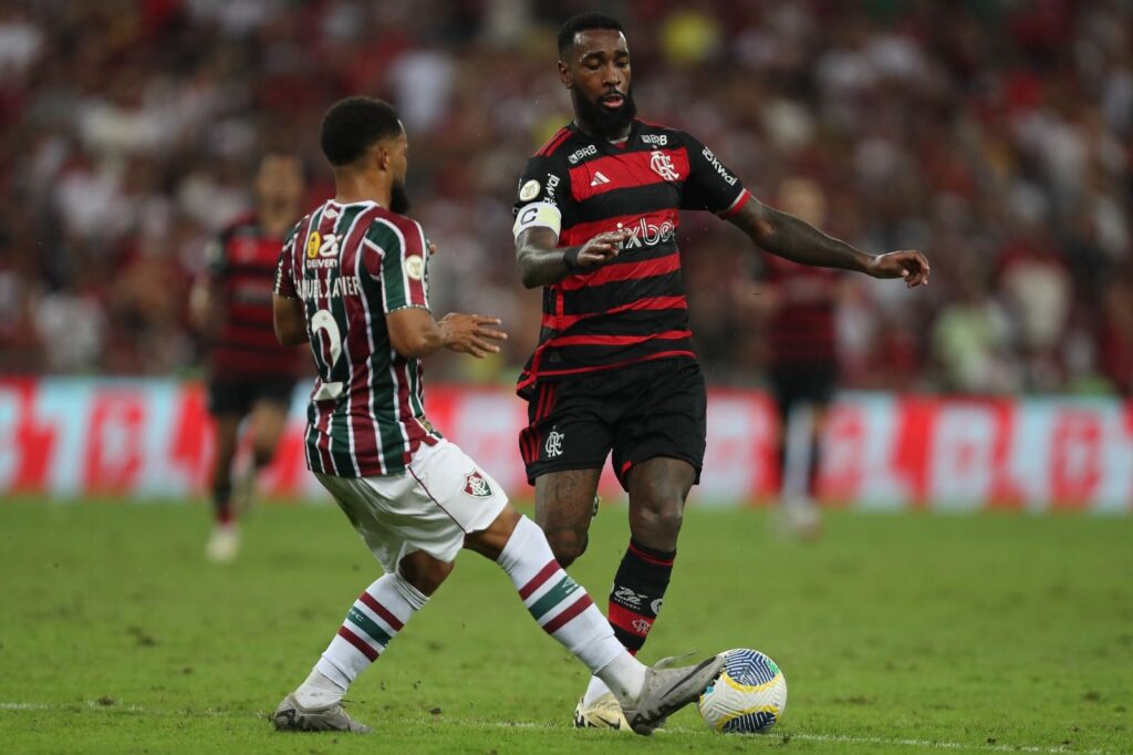 Gerson em Fla x Flu do primeiro turno do Brasileirão; clássico desta quinta vale melhor aproveitamento desde 2020