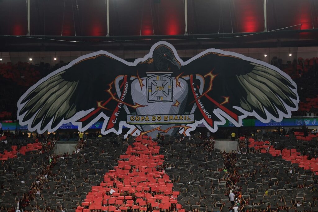 Veja os melhores mosaicos da torcida do Flamengo em 2024