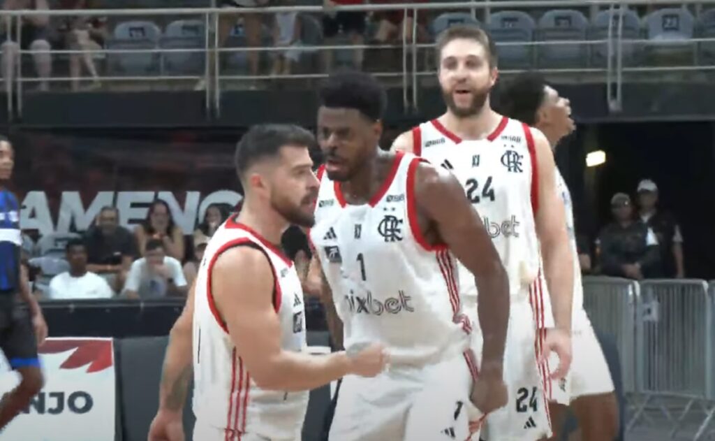 flamengo vence pinheiros no nbb