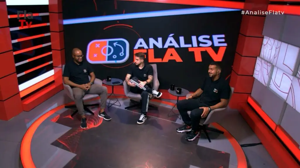 FlaTV faz análise de possíveis erros de arbitragem contra o Flamengo diante do Corinthians