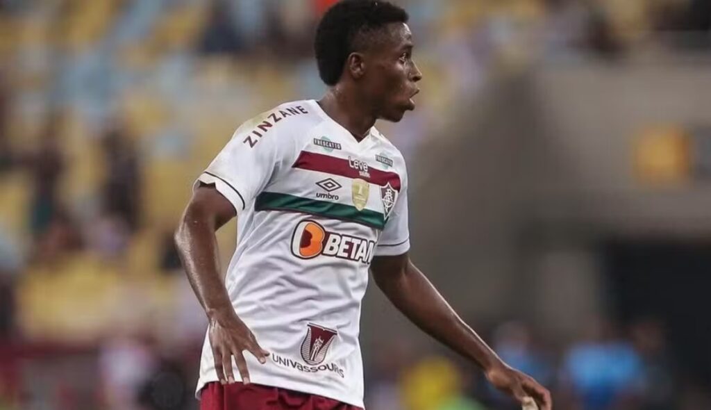 lucumí vai deixar o fluminense