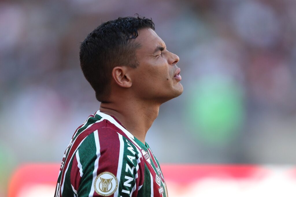 Thiago Silva, do Fluminense, reage durante a partida entre Fluminense e Bahia pelo Brasileirão 2024, no Estádio do Maracanã