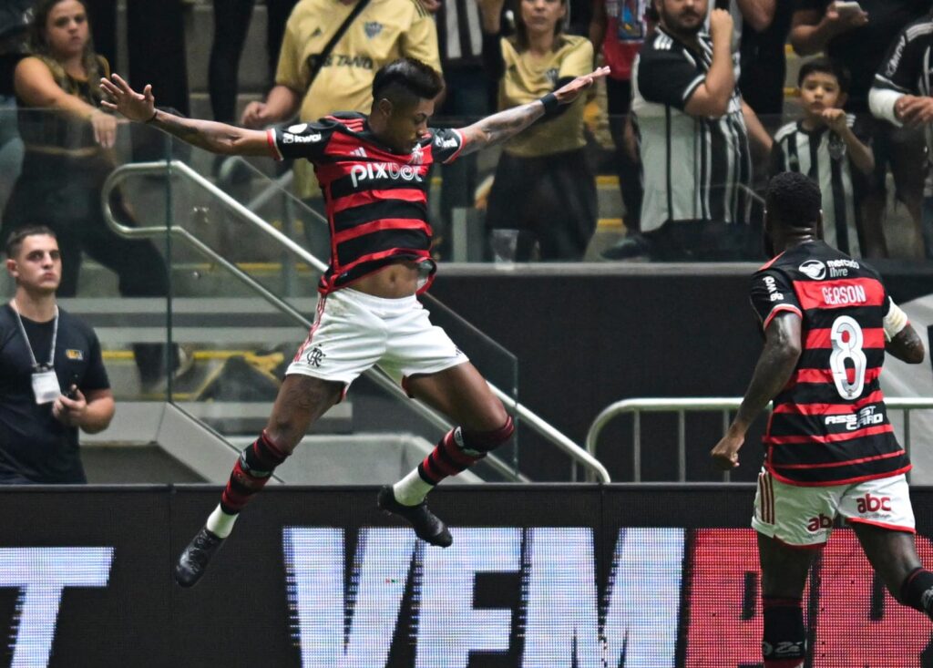 Bruno Henrique comemora gol na Arena MRV, em Atlético-MG x Flamengo