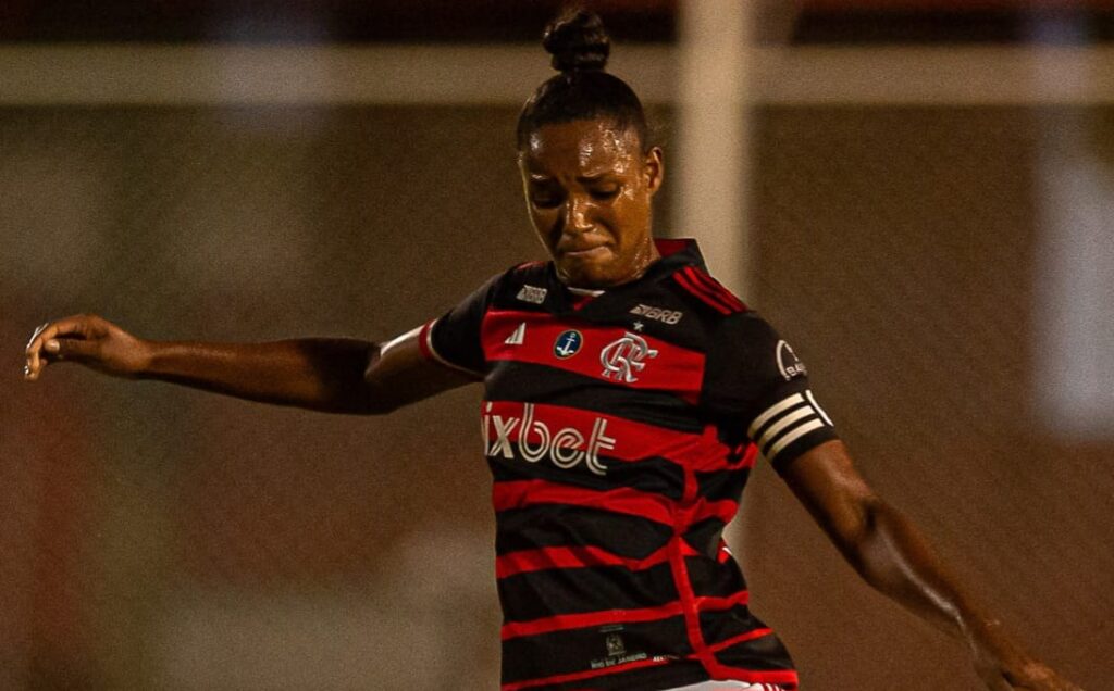 Flamengo x Fluminense: Daiane projeta final do Carioca Feminino