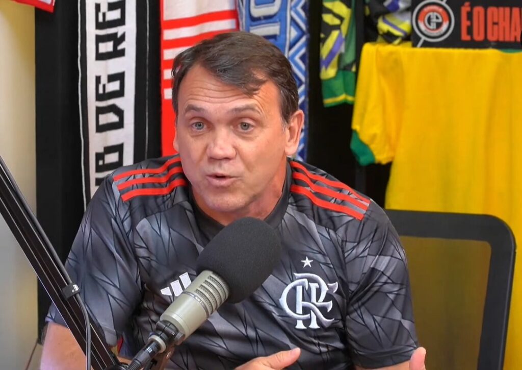 Petkovic, no Charla Podcast, falando na final da Copa do Brasil