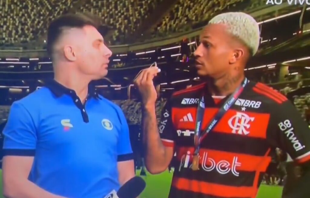 wesley dá entrevista após título do flamengo